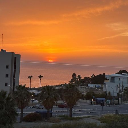 Harmony Seaview Apartments Paphos ภายนอก รูปภาพ