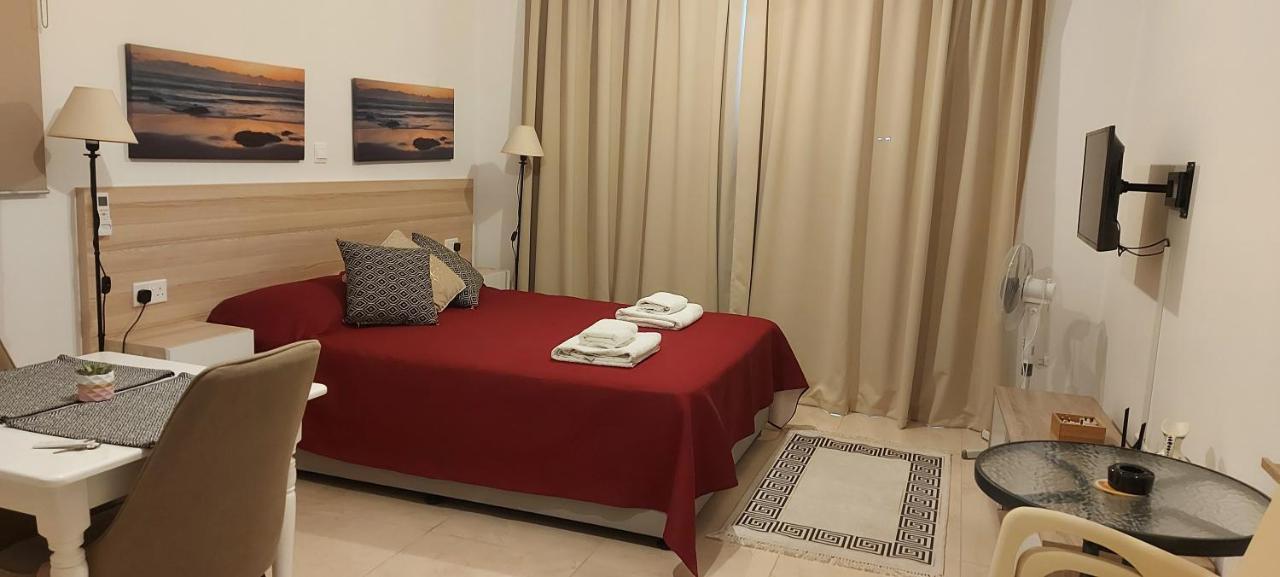 Harmony Seaview Apartments Paphos ภายนอก รูปภาพ