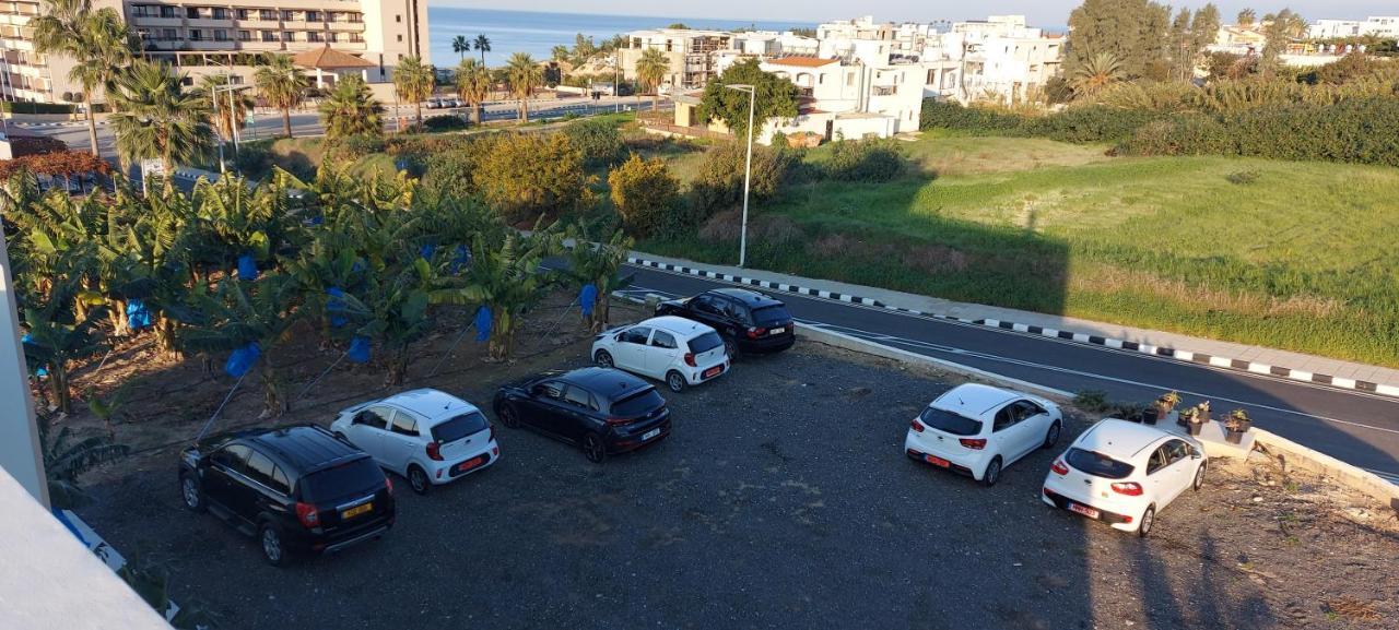 Harmony Seaview Apartments Paphos ภายนอก รูปภาพ