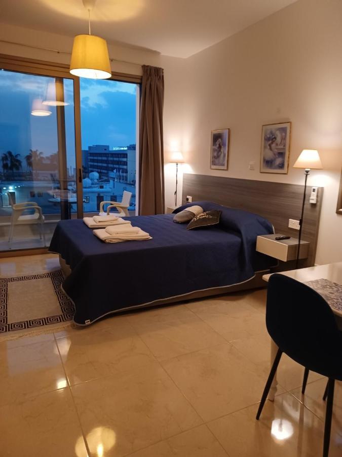 Harmony Seaview Apartments Paphos ภายนอก รูปภาพ